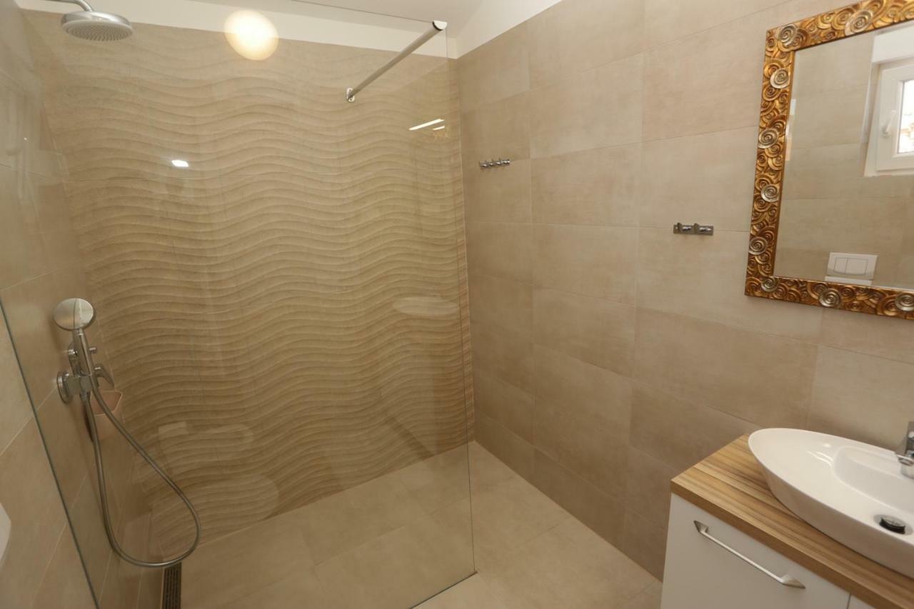 Brzac Luxury Villa Lidija מראה חיצוני תמונה